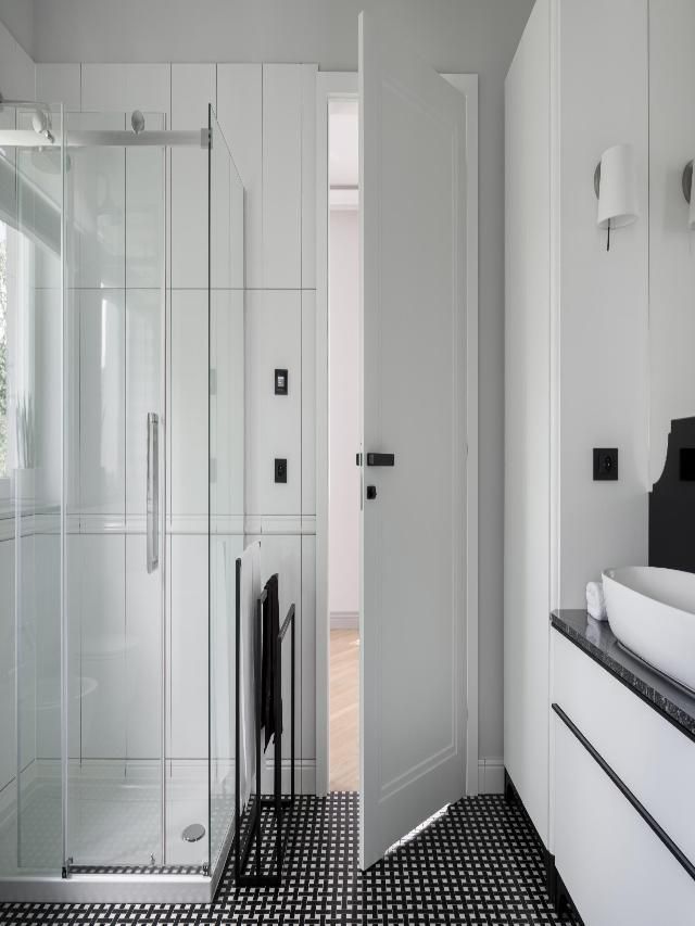 7 PVC Bathroom Door Designs for Your Apartment